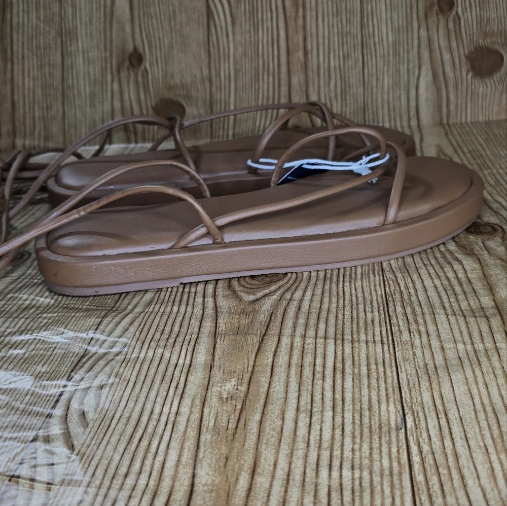 American Eagle Outfitters Brown Gladiator Sandals Size 10‎